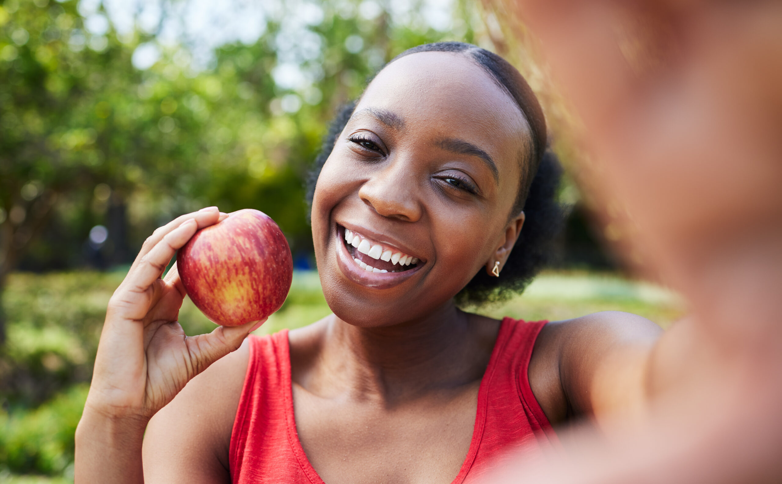 Dental Impressions of Ankeny, IA, is here to help you maintain good oral health during Thanksgiving Break